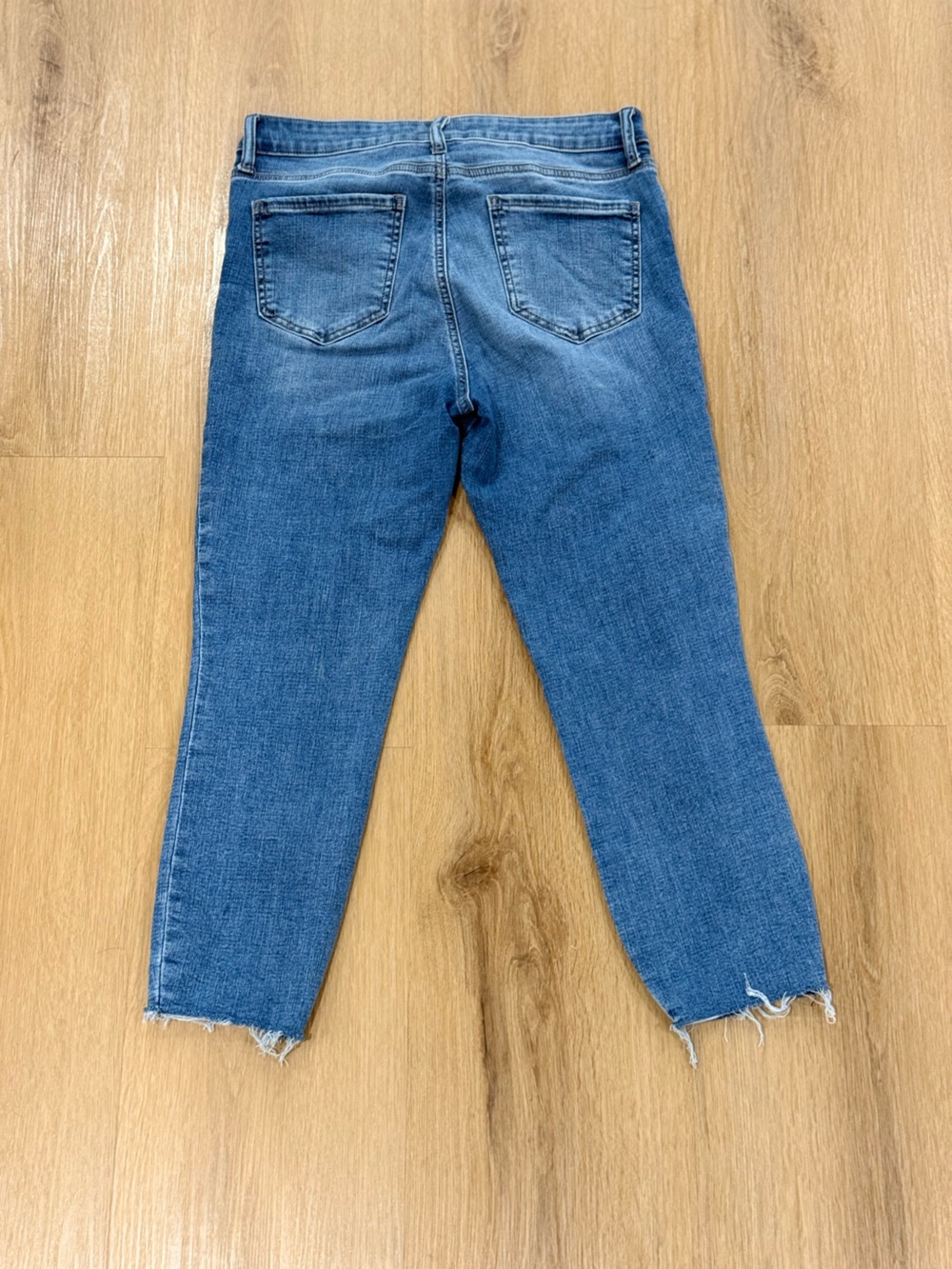 Kut from the Kloth Light Blue High-Rise Connie Fab Ab Crop Size 10 - Picture 2 of 5